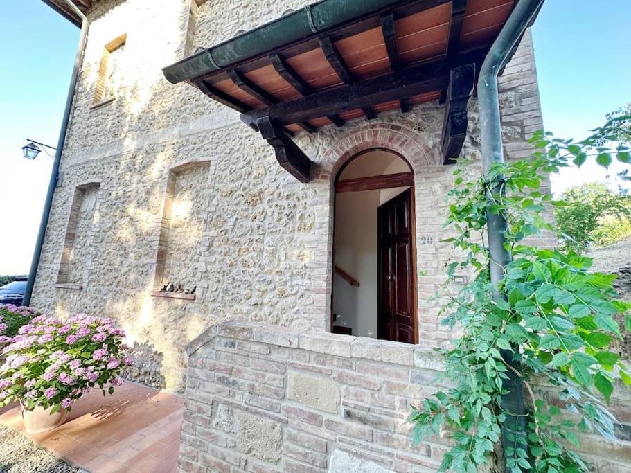 Casale Di Valle Mora San Gimignano Luaran gambar